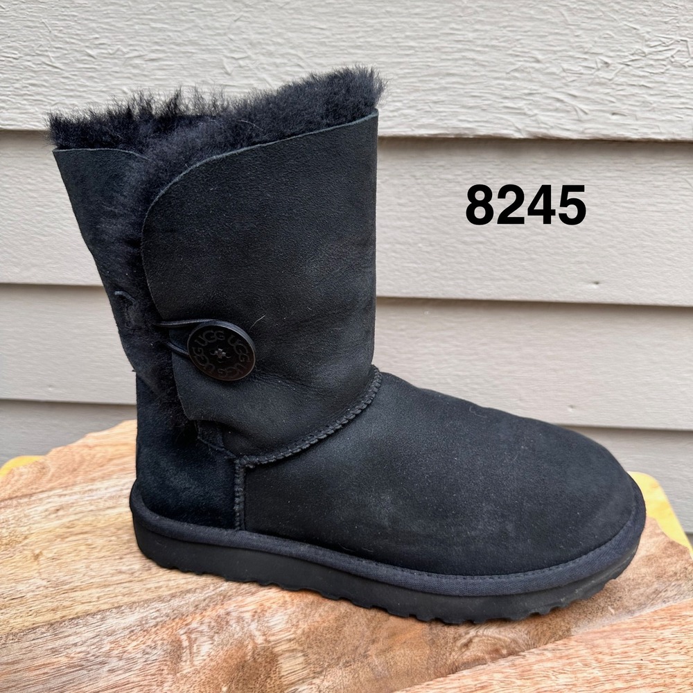 UGG Bailey Button II Black Suede Sheepskin Boots 1016226 Womens 7